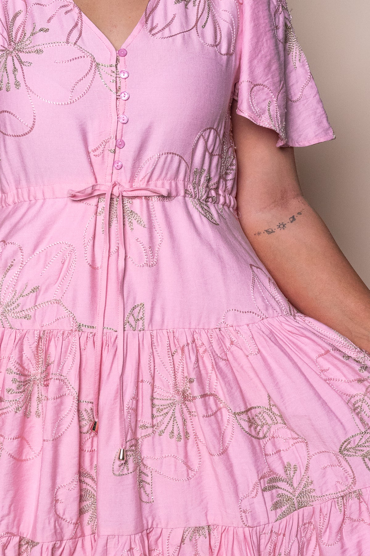 Rococo Floral Embroidery Dress in Pink