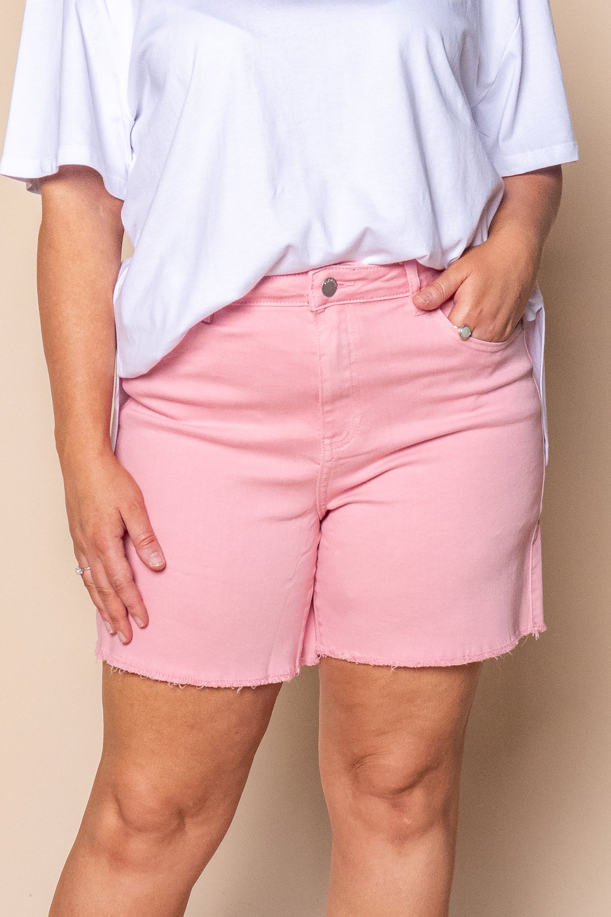 Millie Shorts in Pale Pink - Foxwood