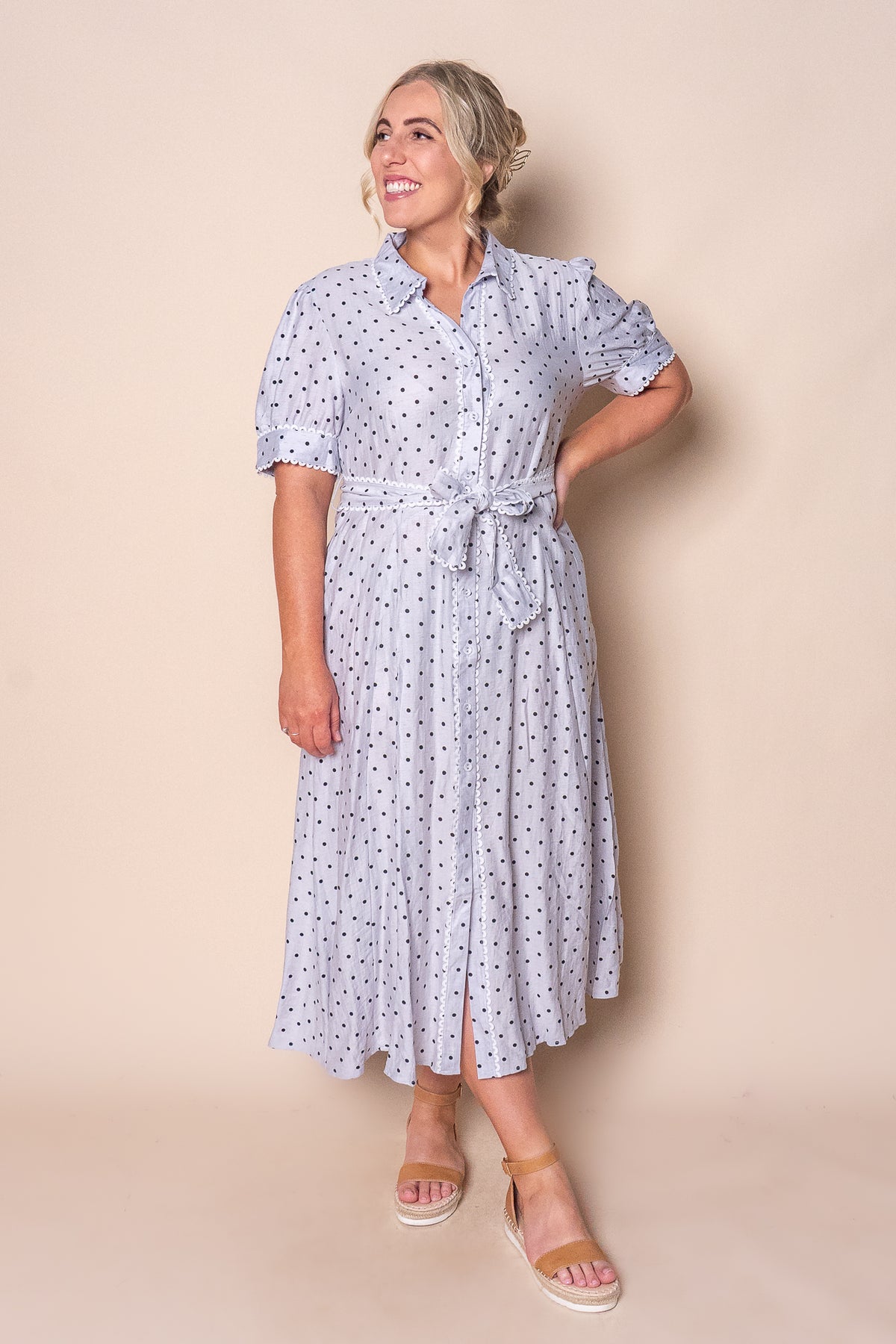 Kayleen Midi Dress in Light Grey