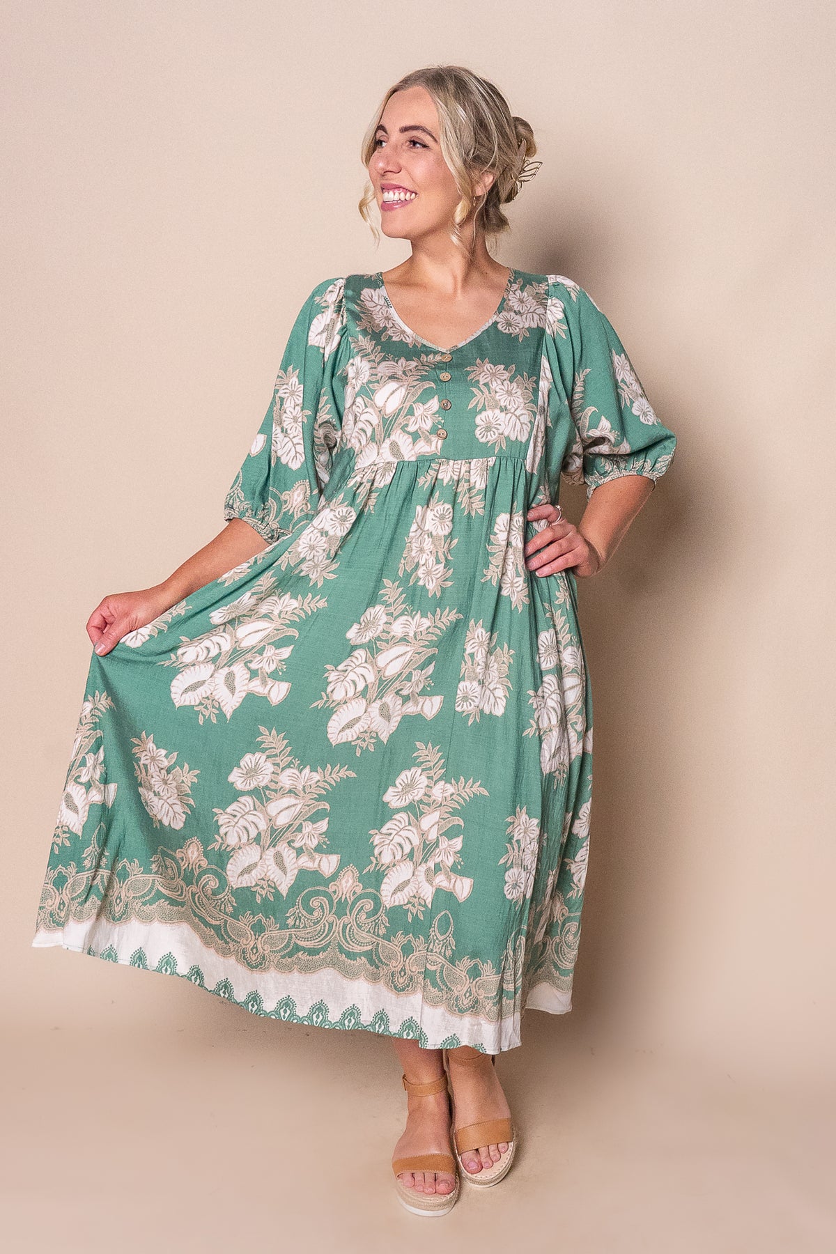 Faye Midi Dress in Emerald