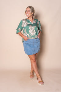 Mable Floral Border Top in Emerald