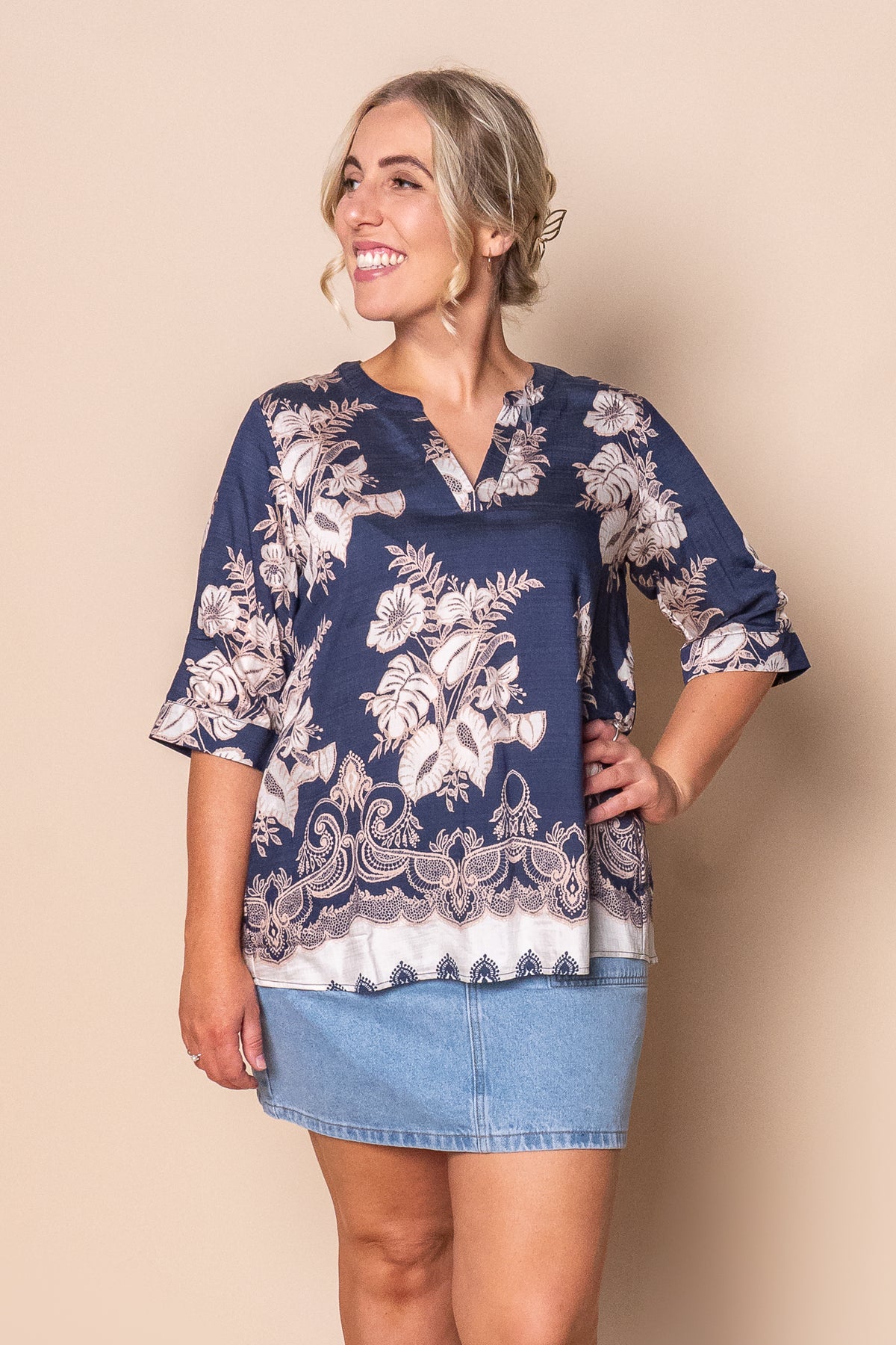 Mable Floral Border Top in Navy