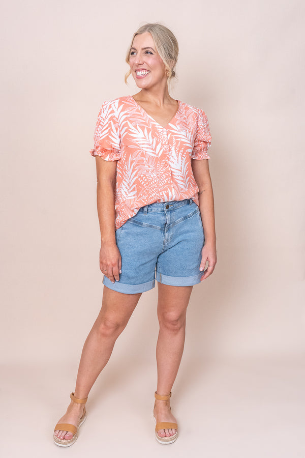 Ivie Top in Coral