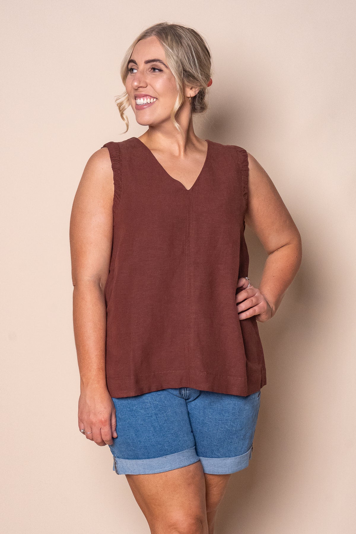 Bermuda Top in Chocolate - Foxwood