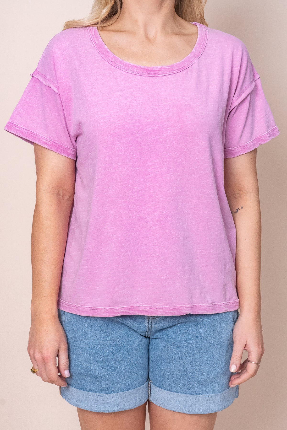 Marley Tee in Pastel Lavender - Foxwood