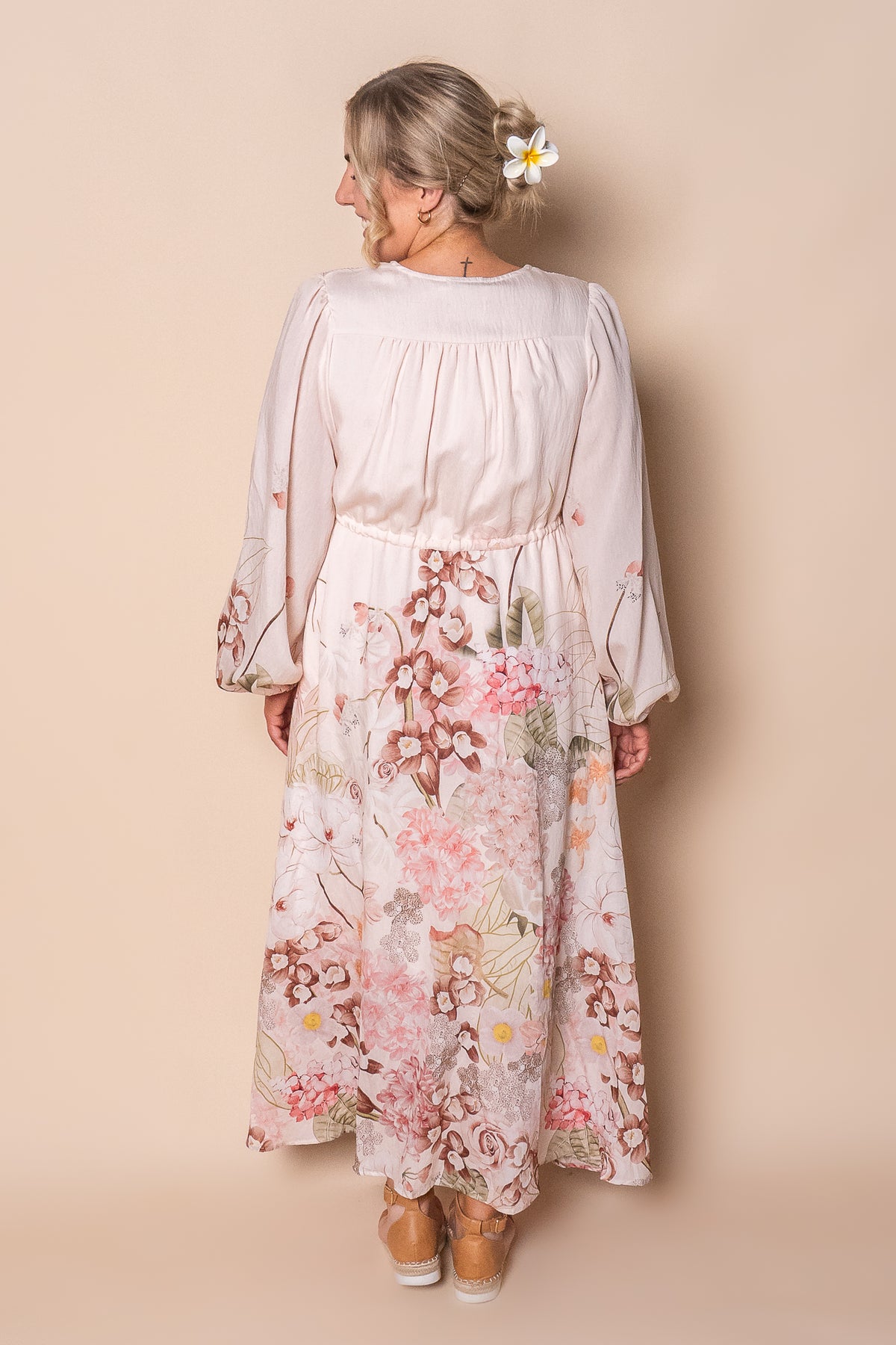Manuela Maxi Dress in Blush Pink