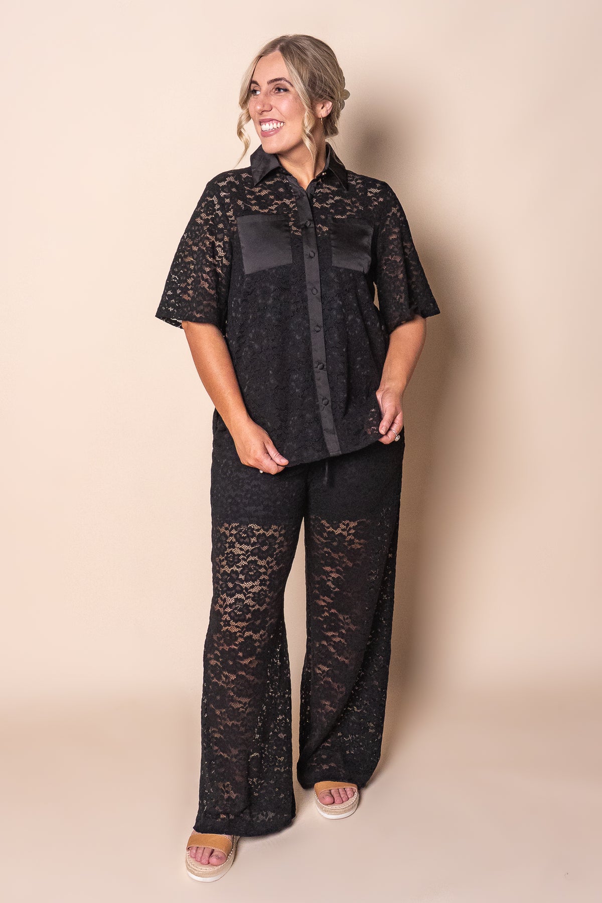 Dallas Lace Top in Black