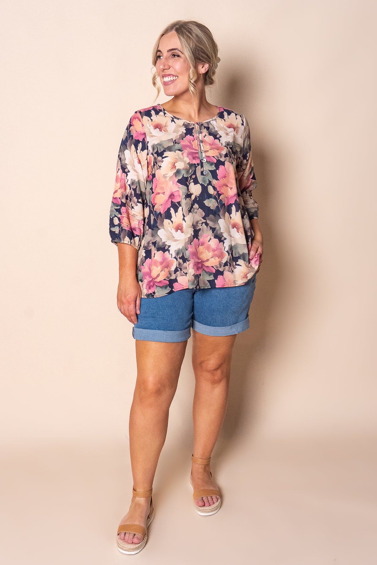 Tonia Floral Top in Deep Navy