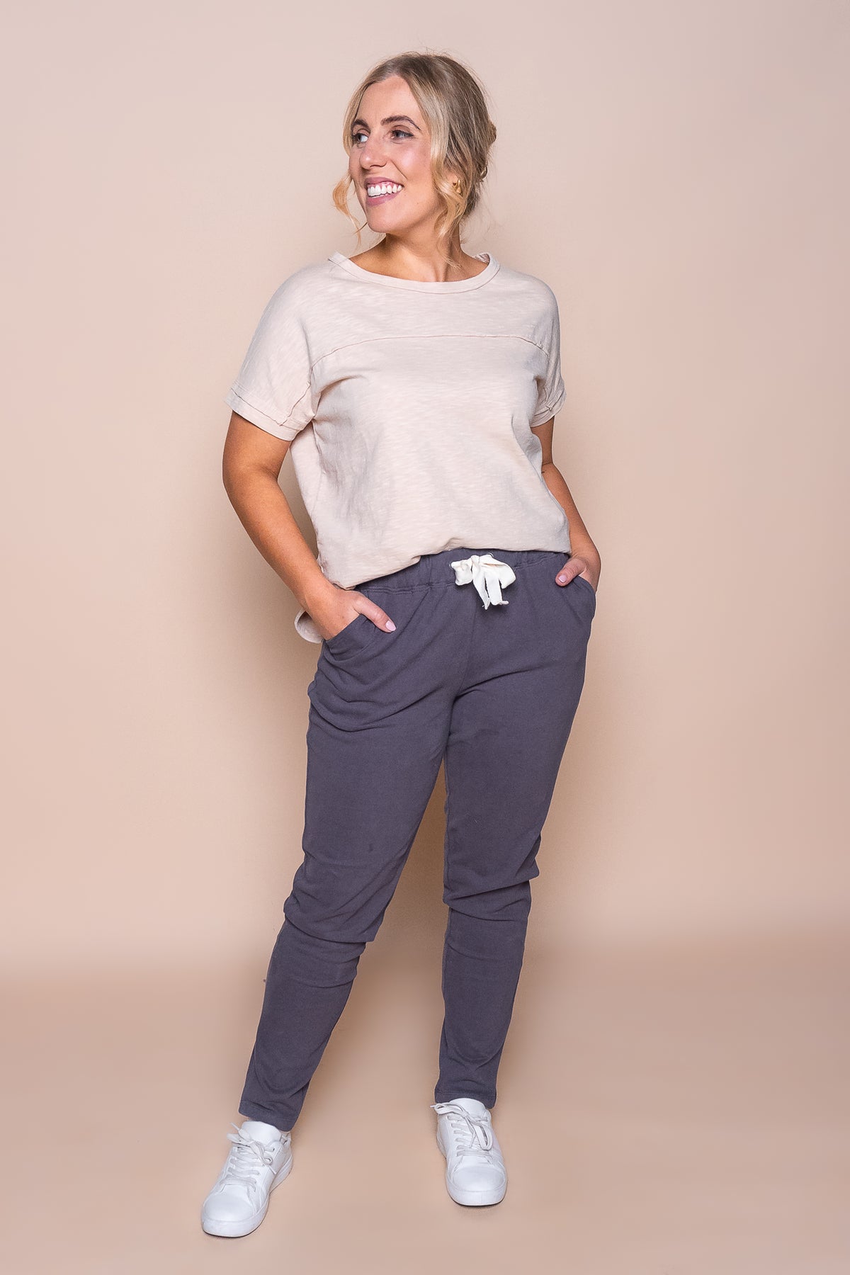 Monday Pants in Coal - Foxwood