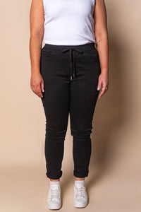 Sylvia Jogger Pants in Black - Foxwood
