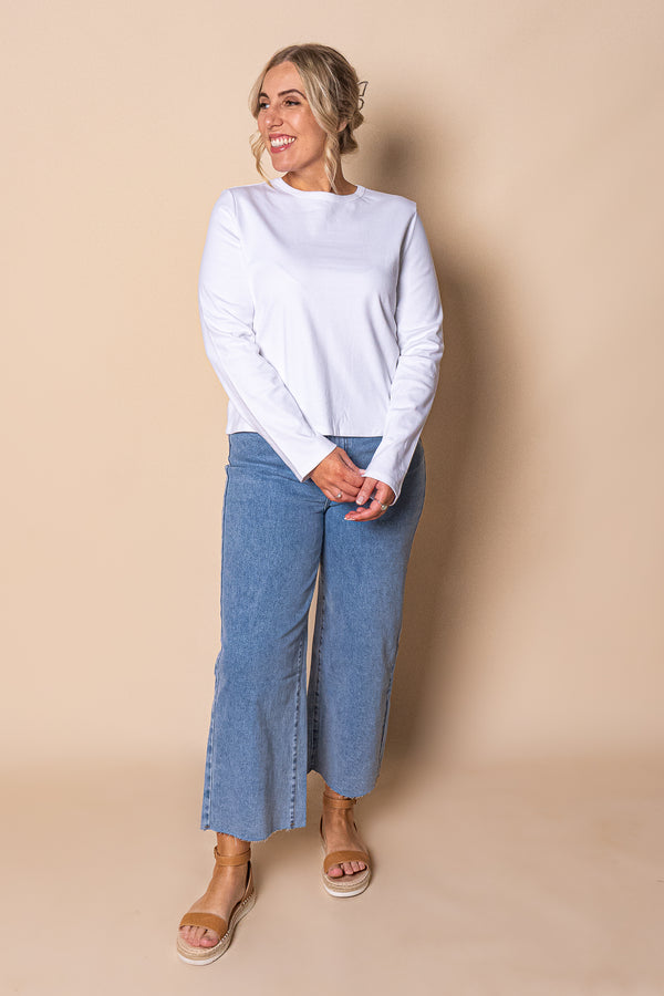 Regular L/S Tee in White - Silent Theory