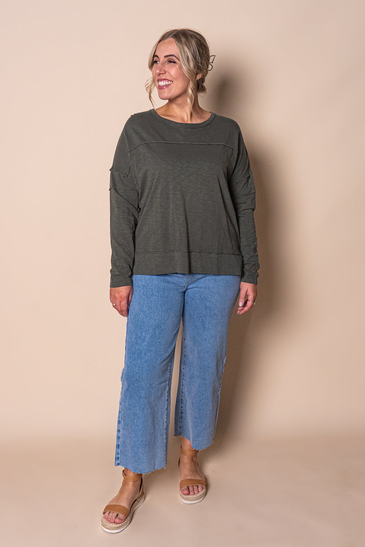 Jayne Throw On Top in Khaki - Foxwood