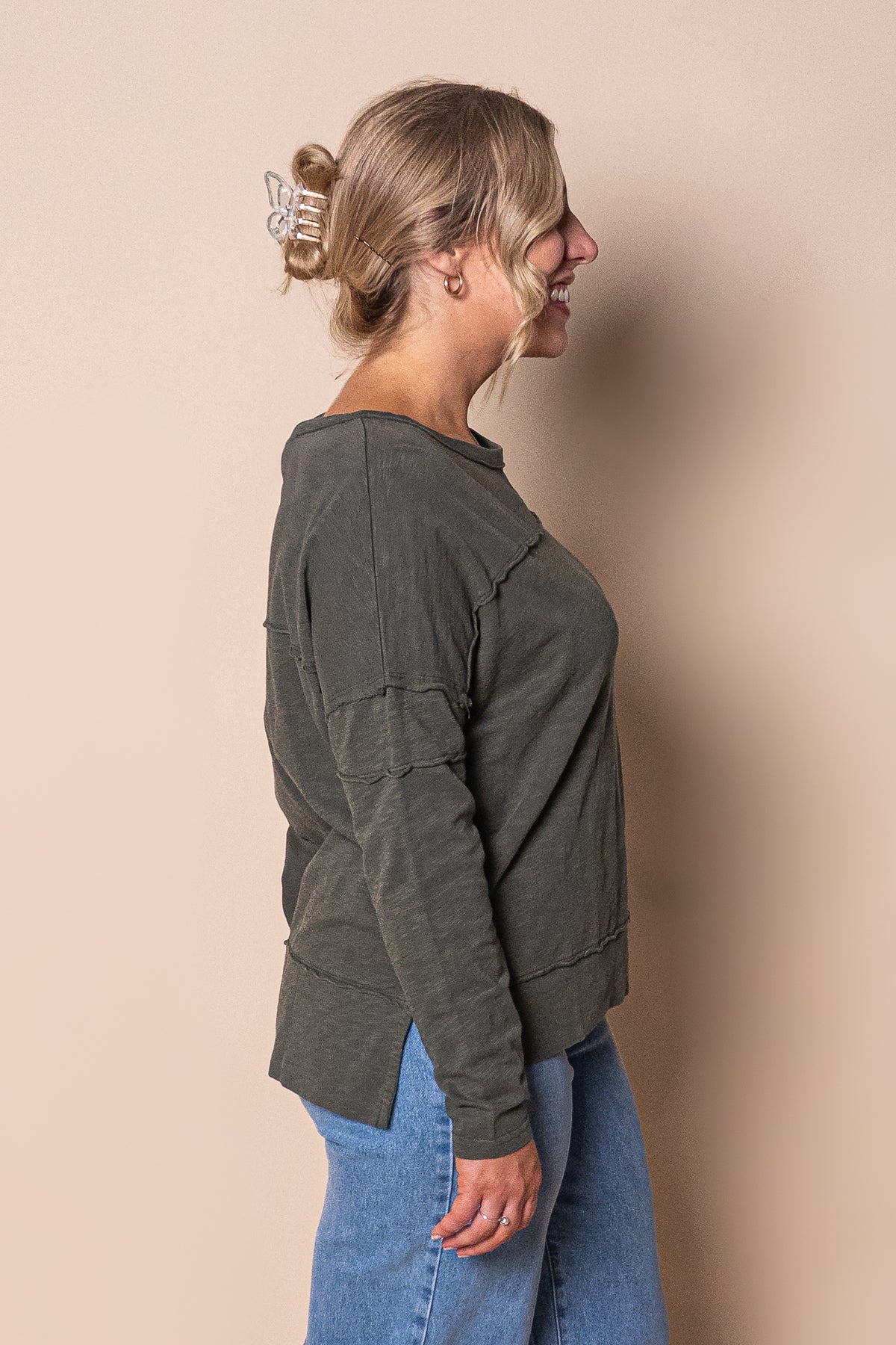 Jayne Throw On Top in Khaki - Foxwood