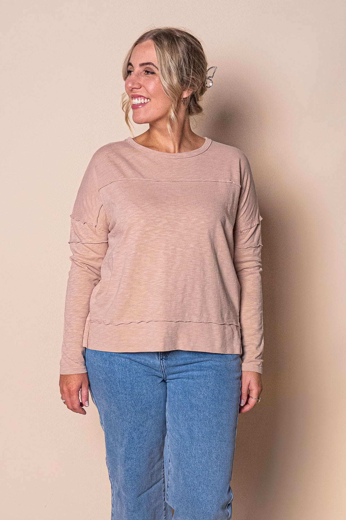 Jayne Throw On Top in Oat - Foxwood