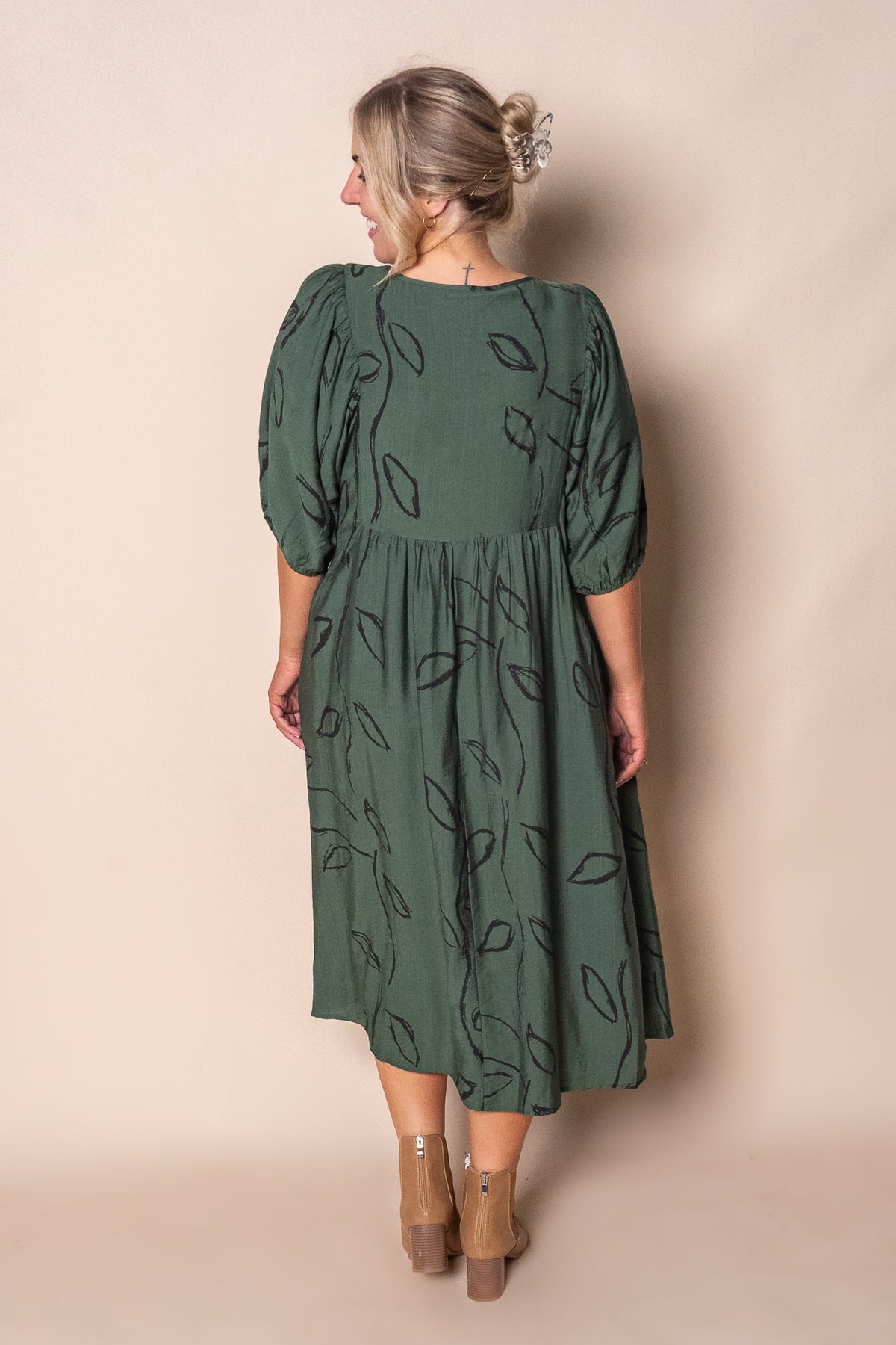 Jada Midi Dress in Dark Green