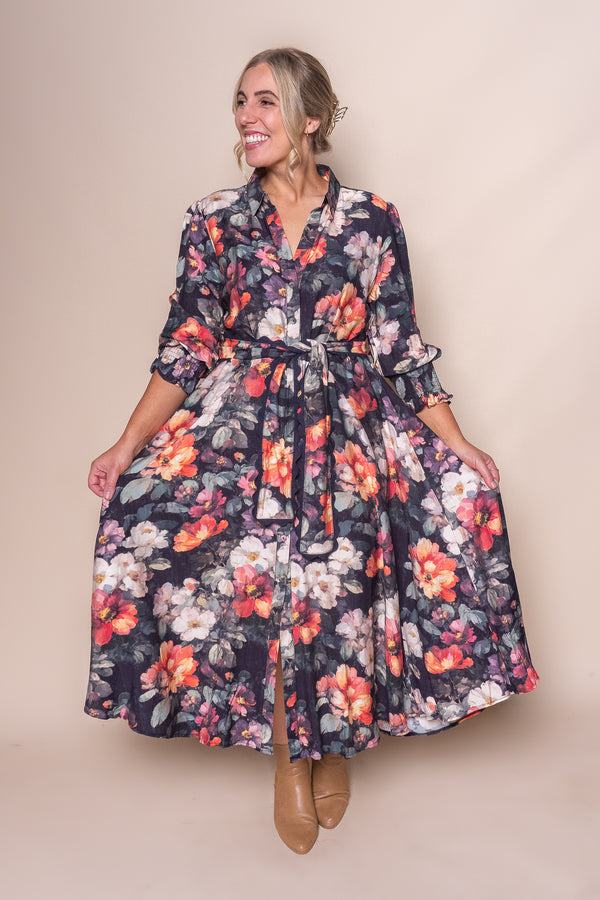 Fabrieka Midi Dress in Black