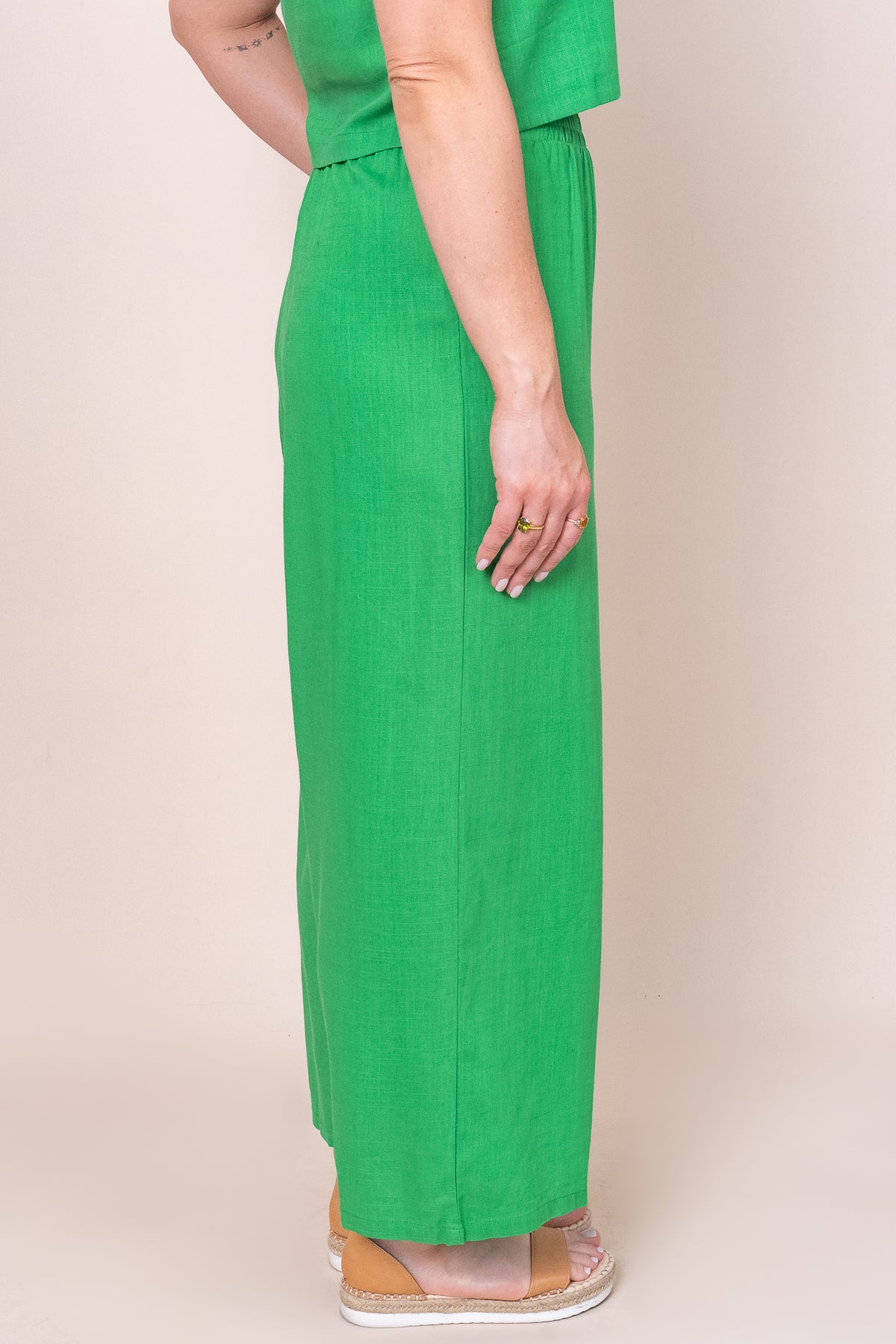 Lydia Pants in Bright Green