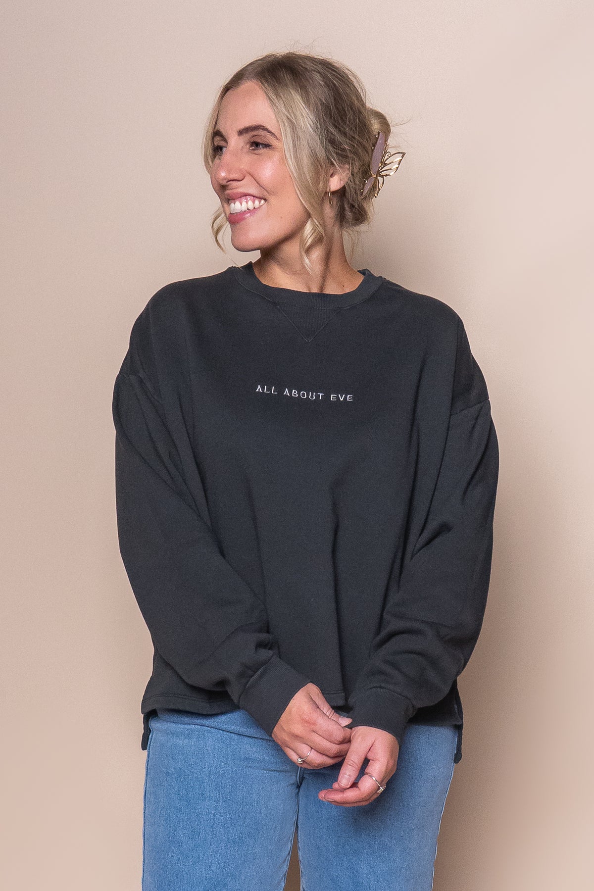 AAE Washed Box Crew in Washed Black