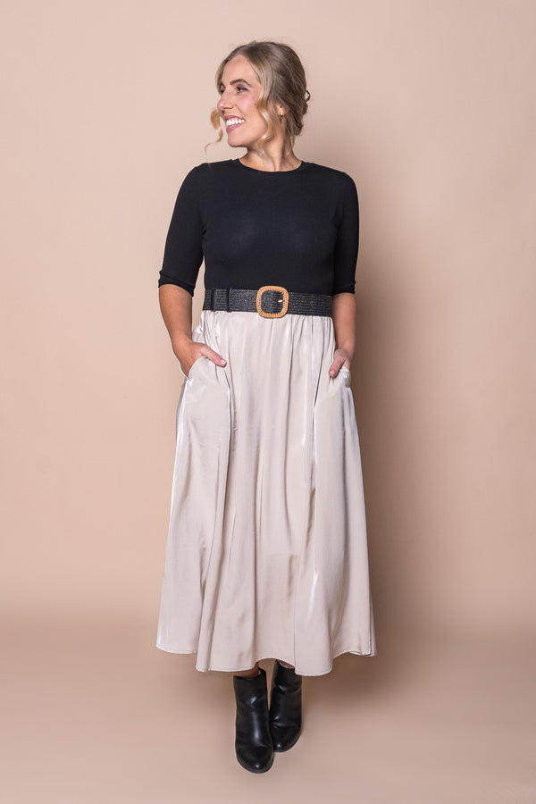 Venetta Midi Dress in Black/Beige