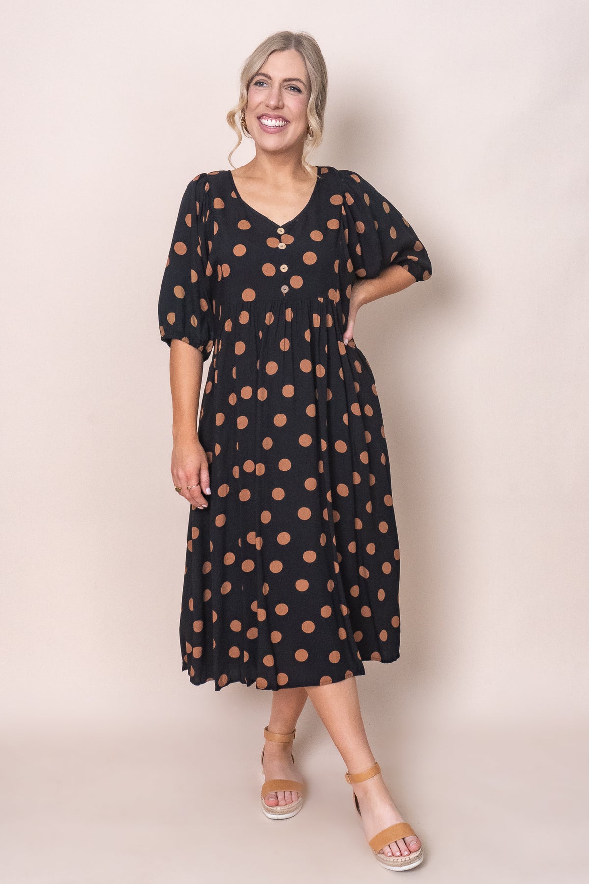 Daphine Dress in Black