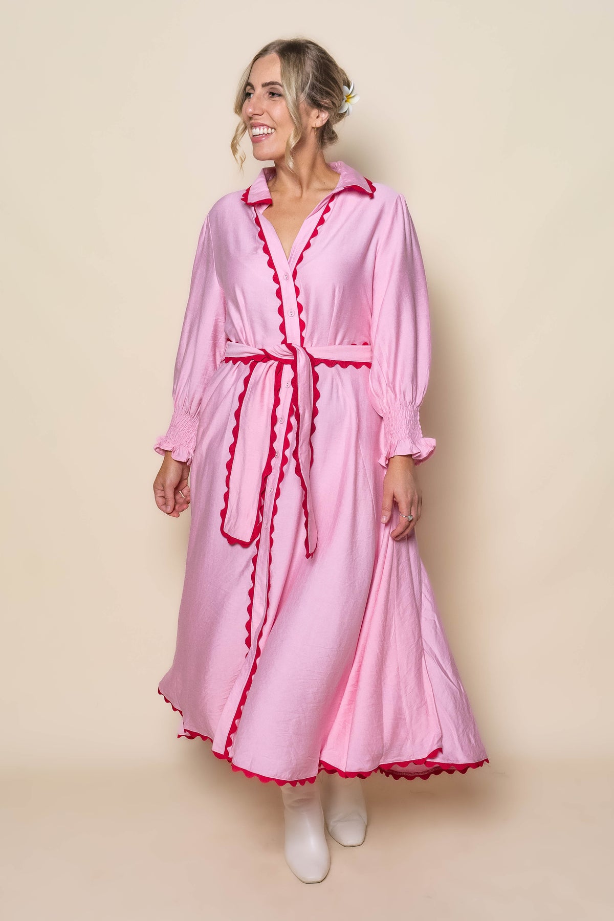 Iggy Midi Dress in Pink