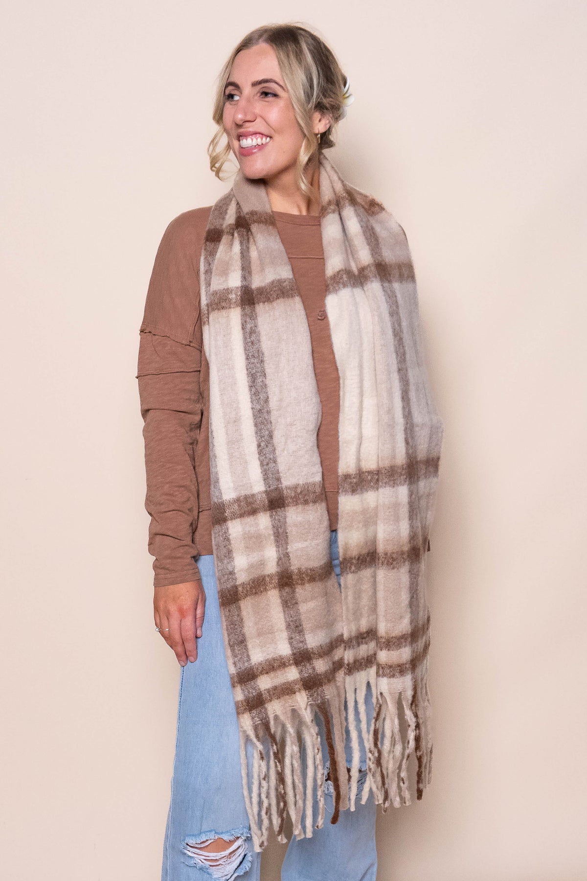 Monty Scarf in Mocha