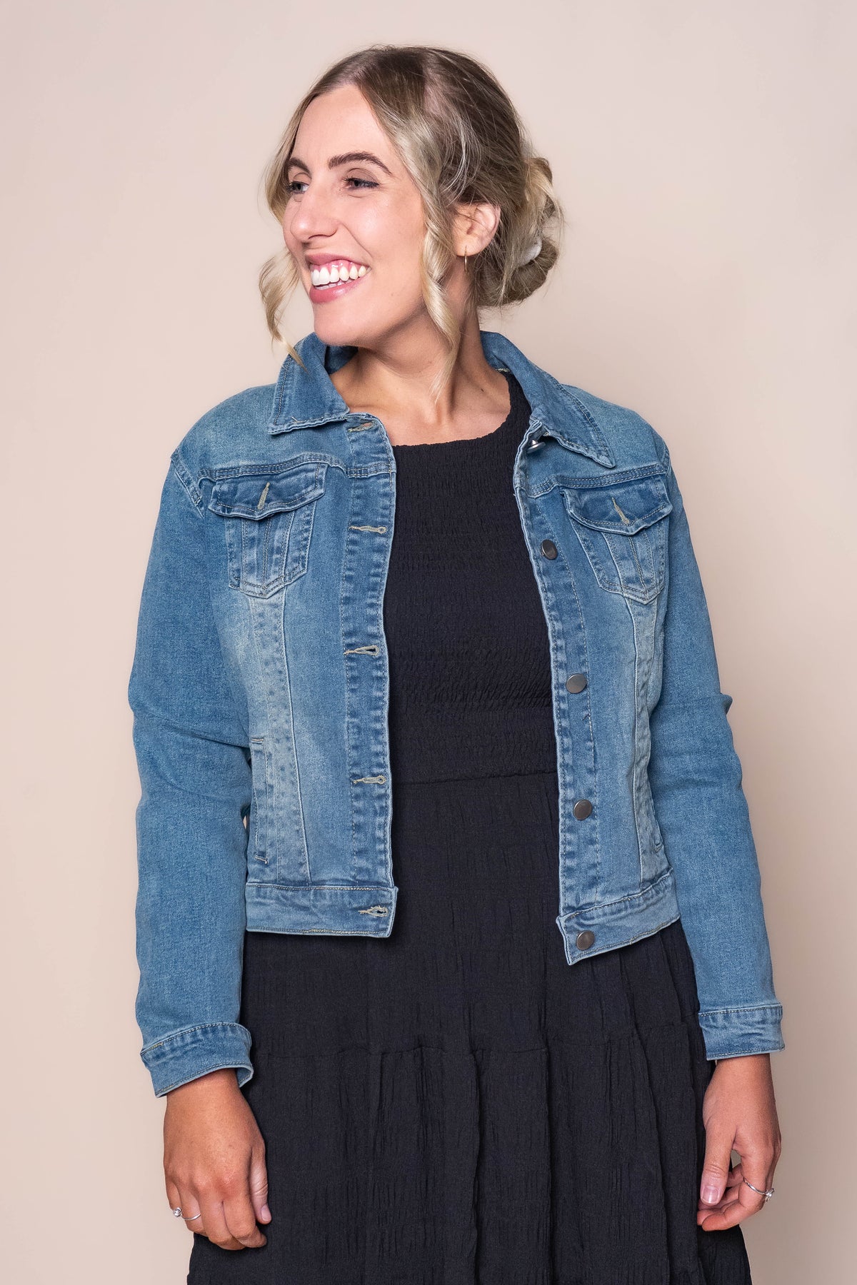 Kerry Denim Jacket in Mid Blue