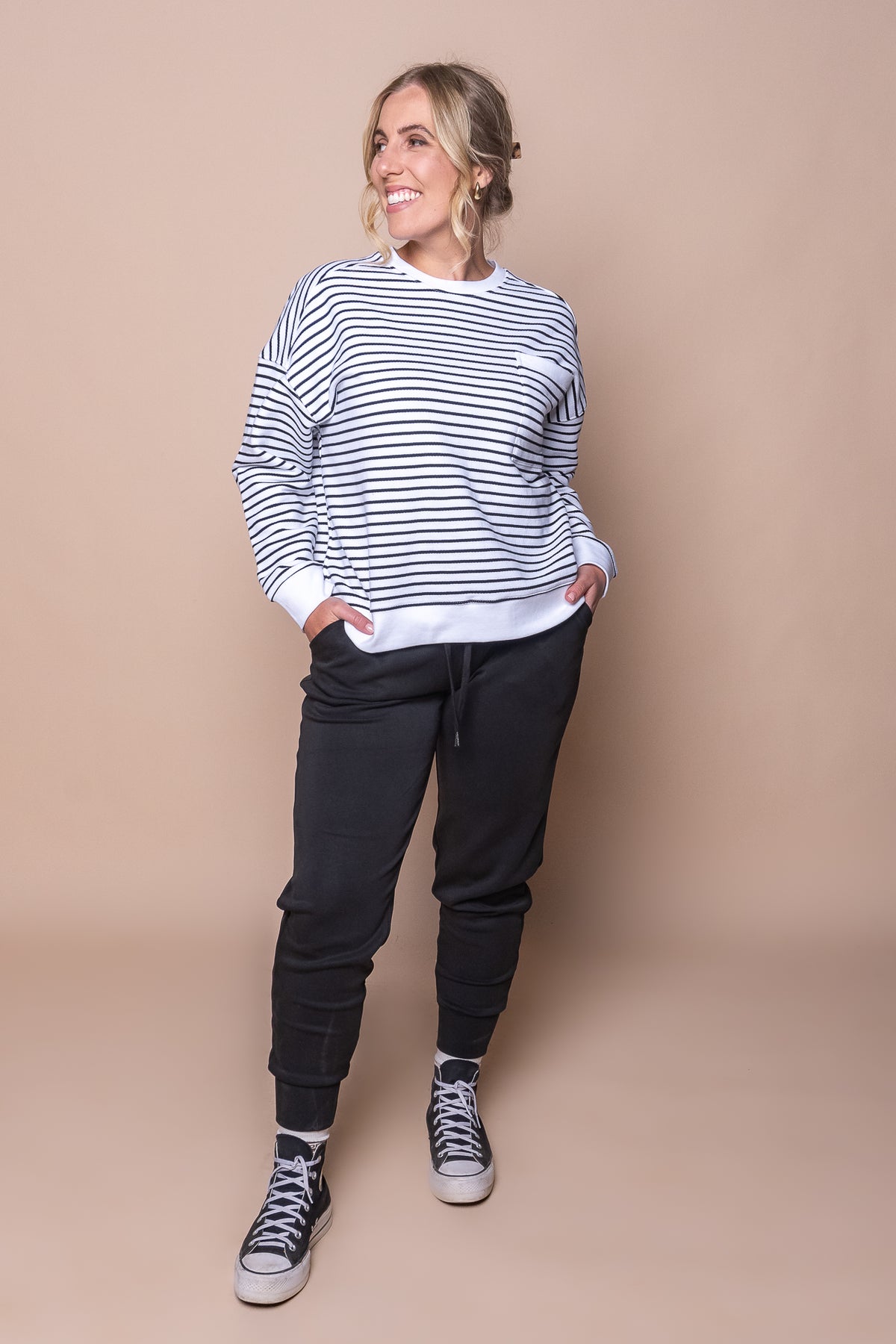 Hail Pants in Black - Foxwood