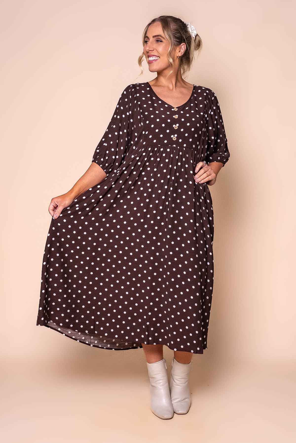 Frenchie Midi Dress in Chocolate