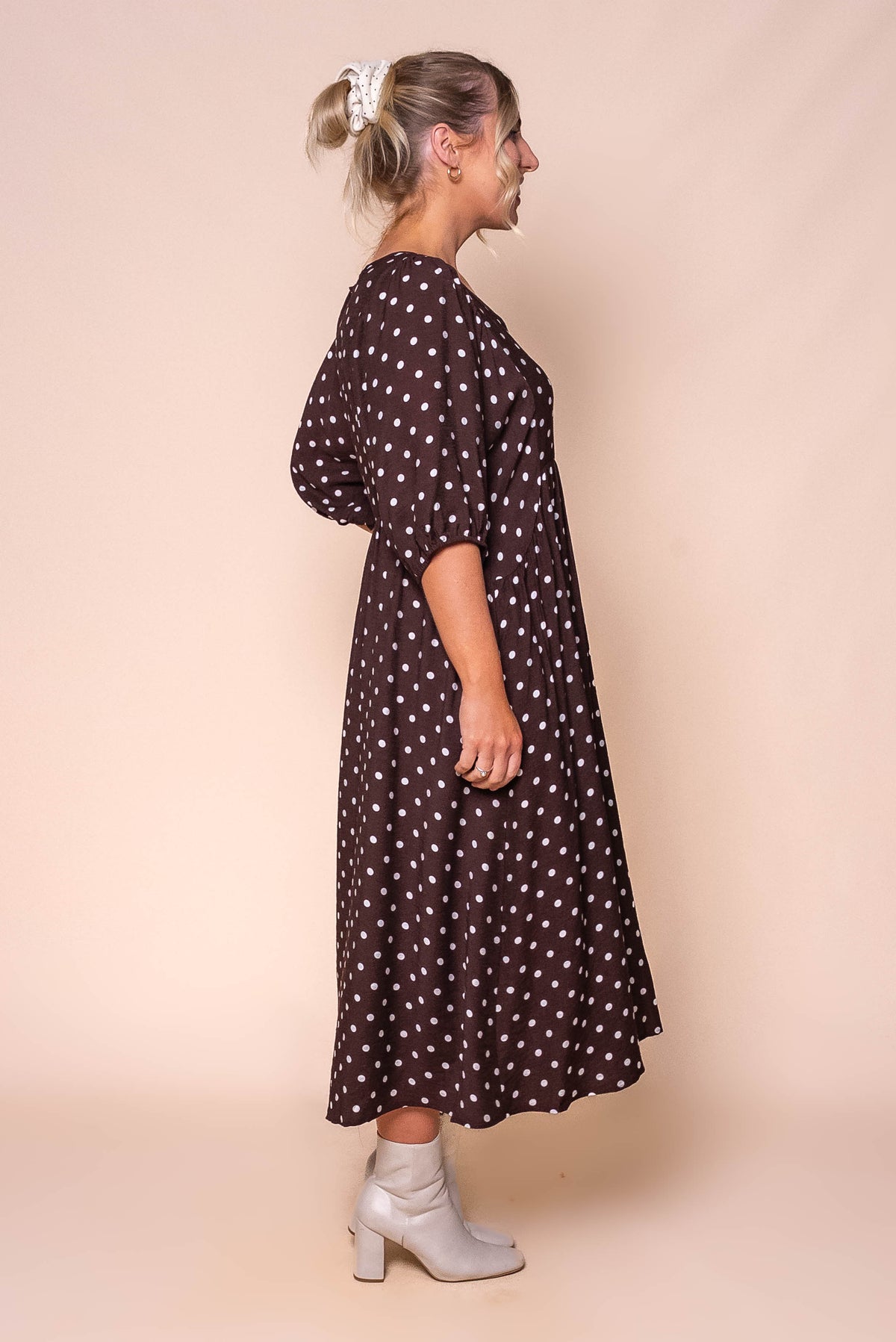 Frenchie Midi Dress in Chocolate