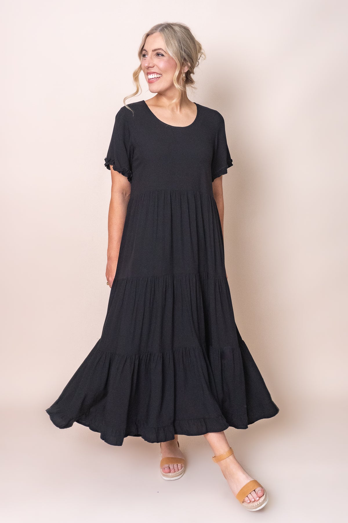 Verina Dress in Black