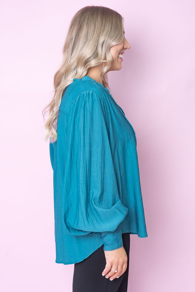 Neo Top in Teal