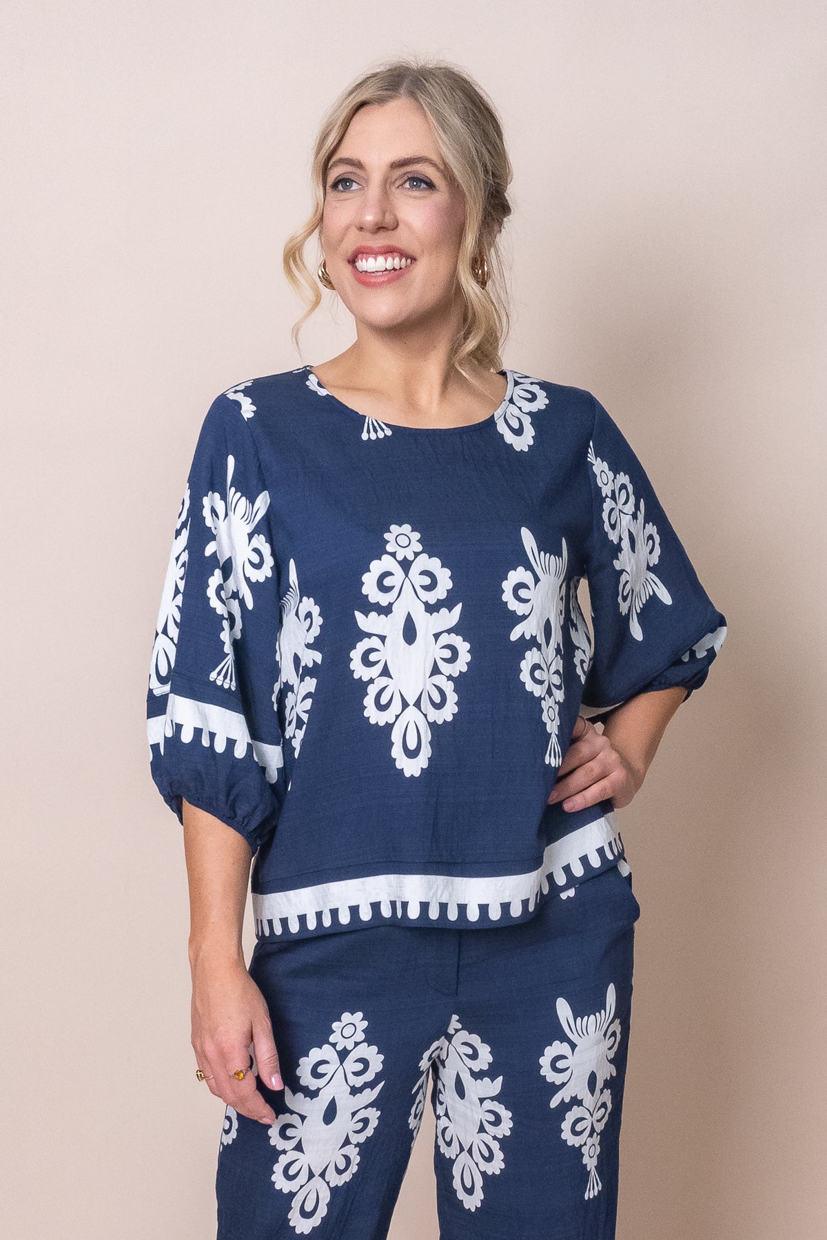 Geneva Top in Navy