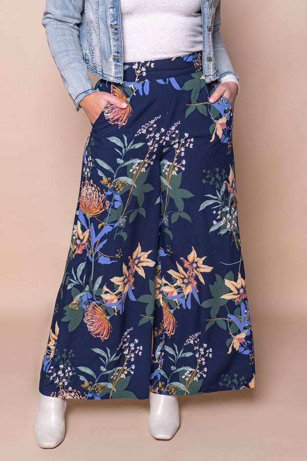 Paulini Pants in Navy
