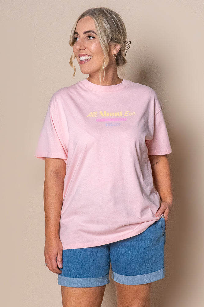 Vacation Relaxed Tee in Pink - All About Eve