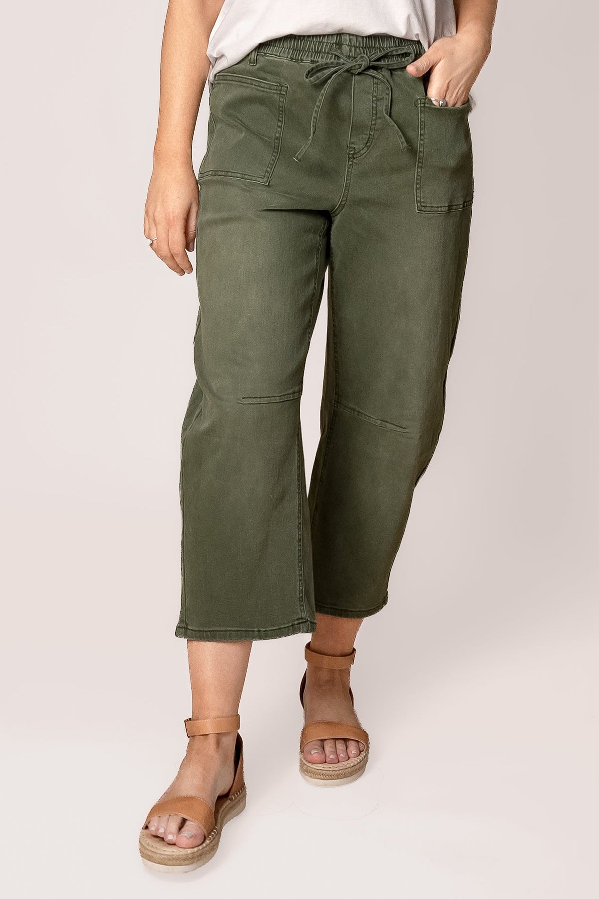 Stacey Barrel Leg Denim Pants in Khaki