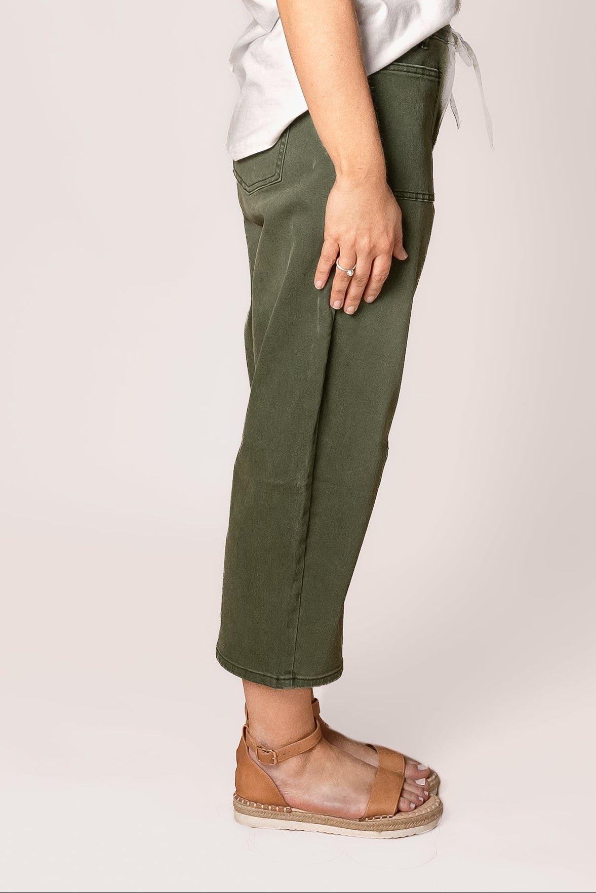 Stacey Barrel Leg Denim Pants in Khaki