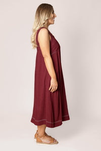 Sage Midi Dress in Berry - Foxwood
