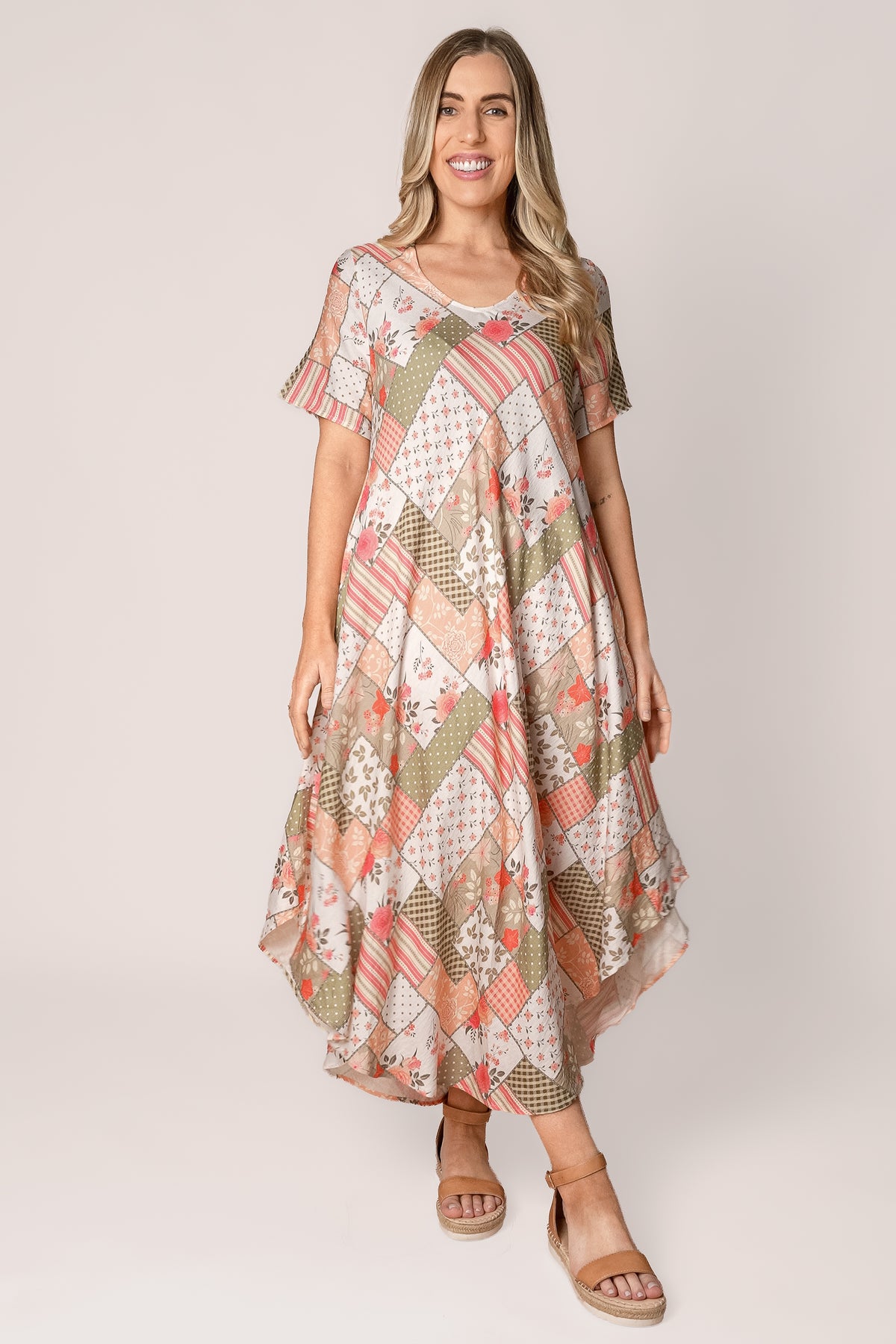 Nowela Midi Dress in Apricot