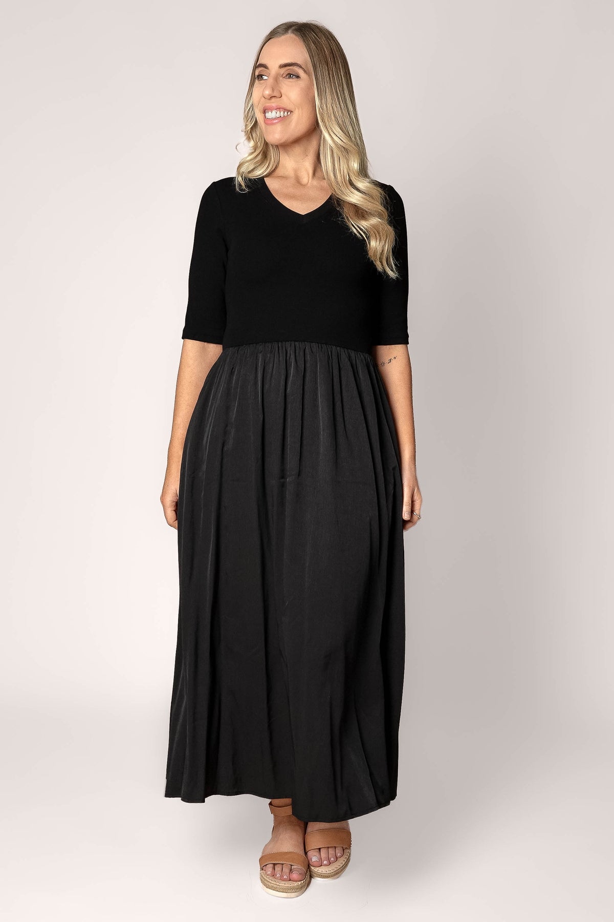 Corey Midi Dress in Black/Black