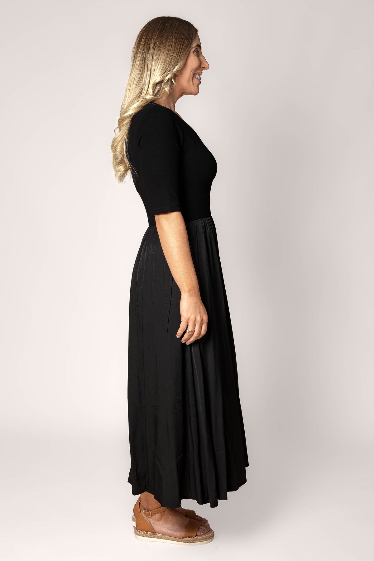 Corey Midi Dress in Black/Black
