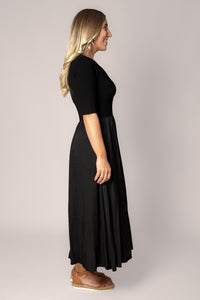 Corey Midi Dress in Black/Black