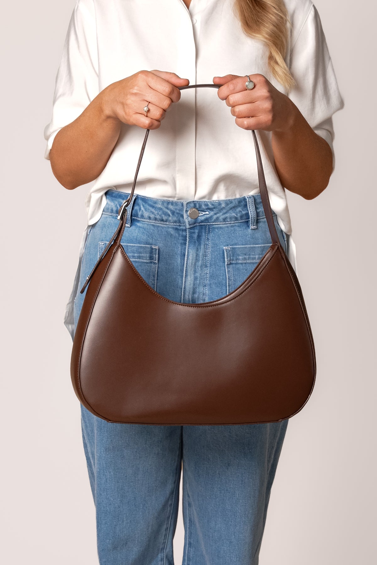 Frida Hobo Bag in Brown - Milla Hart
