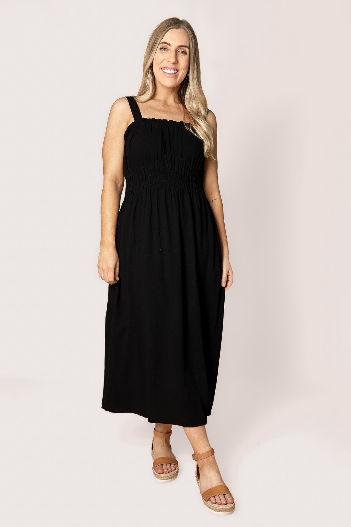 Dandelion Midi Dress in Black - Foxwood
