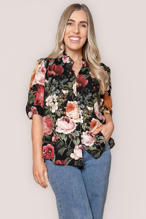 Zilla Floral Top in Black Multi
