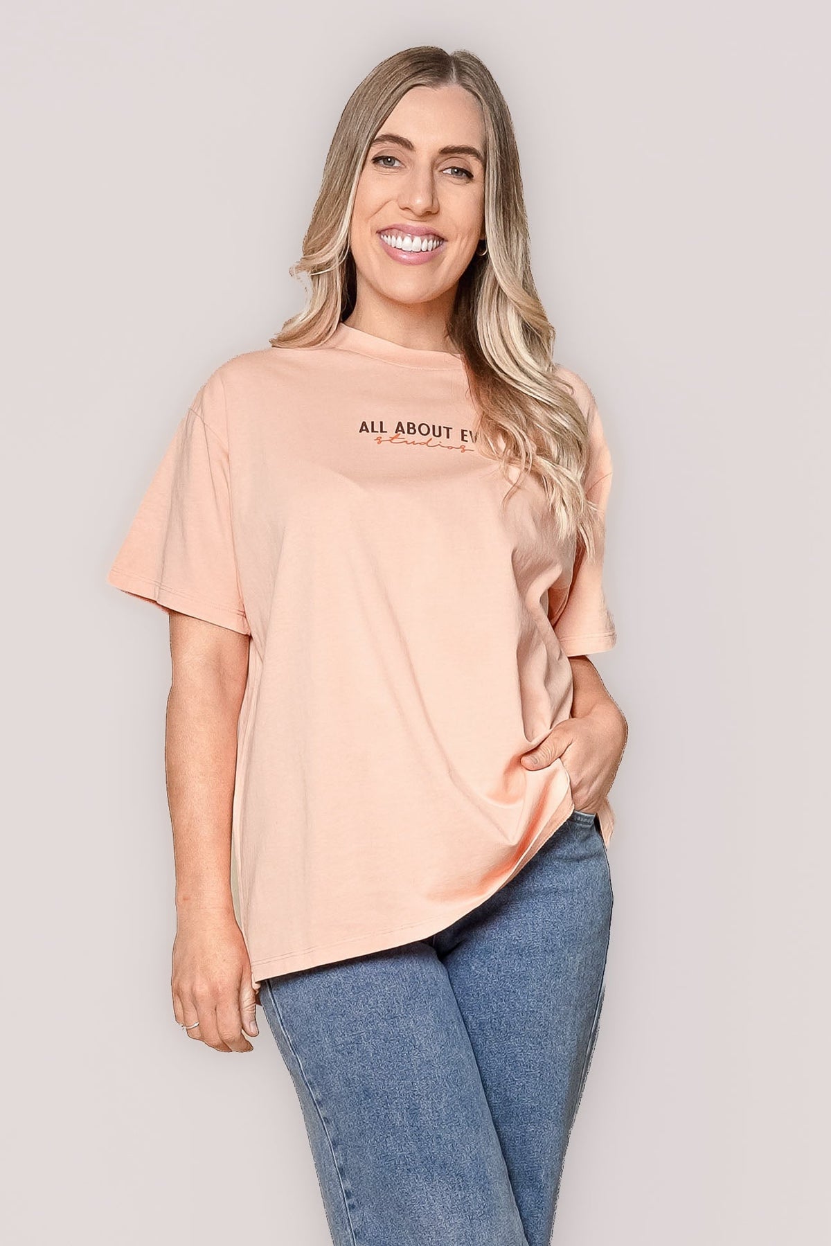 Beach Club Relaxed Tee in Peach - All About Eve