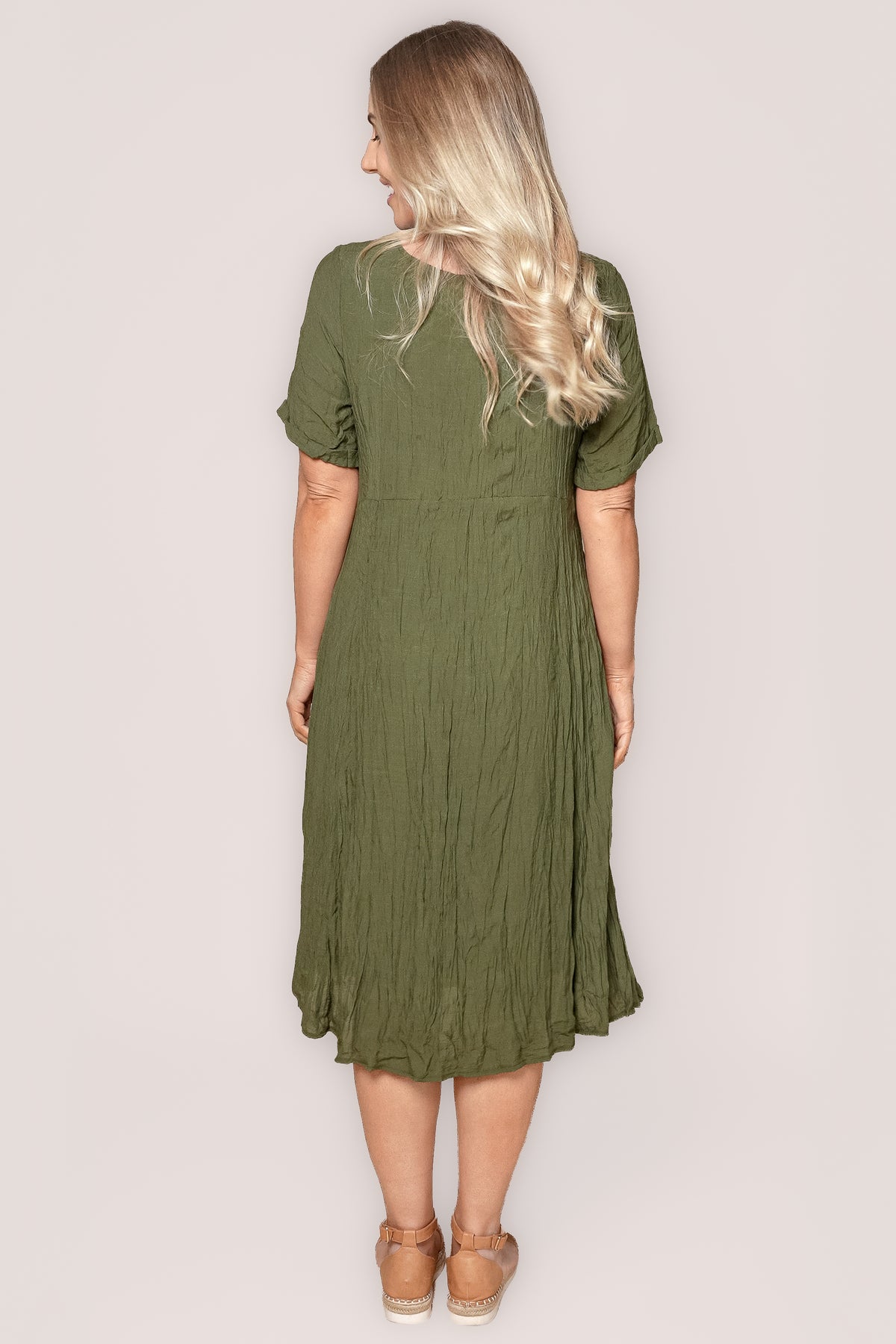 Bianca Crinkled Crepe Dress in Khaki