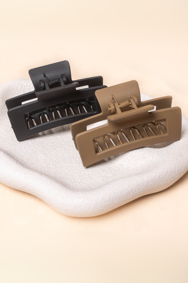 Lily Hairclip in Matte Coffee