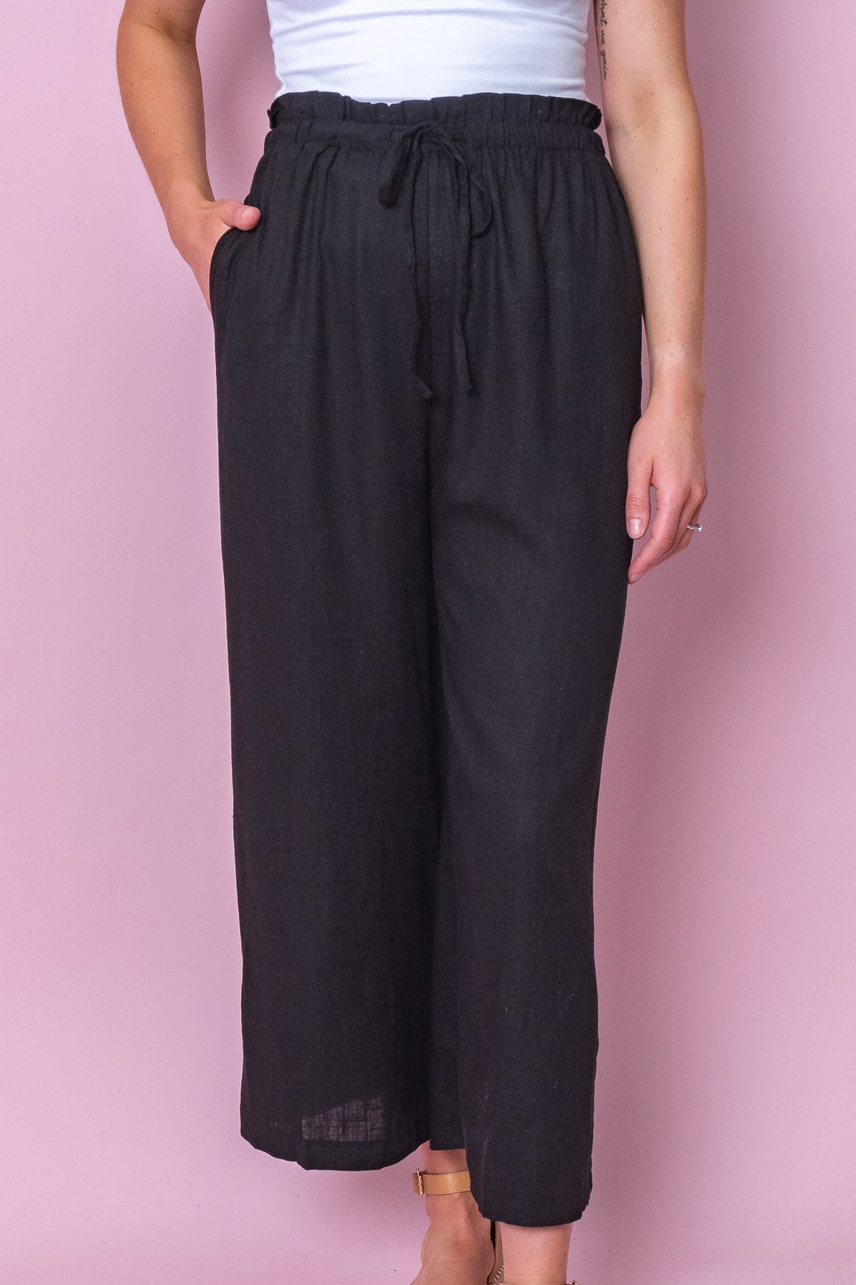 Lou-Anne Pants in Black