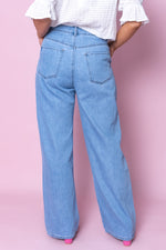 Noemi Jeans in Mid Denim